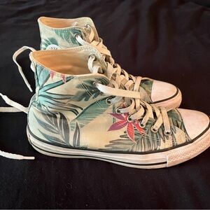 High top converse, tropical/ floral pattern, W9/M7